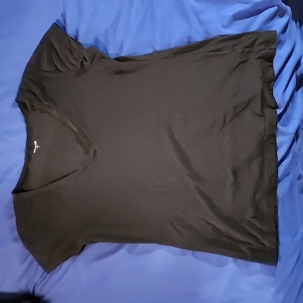 Garnet Hill Black T-shirt